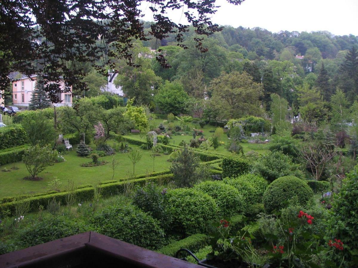 Villa Kreuthhof Appartements Клостернойбург Екстериор снимка