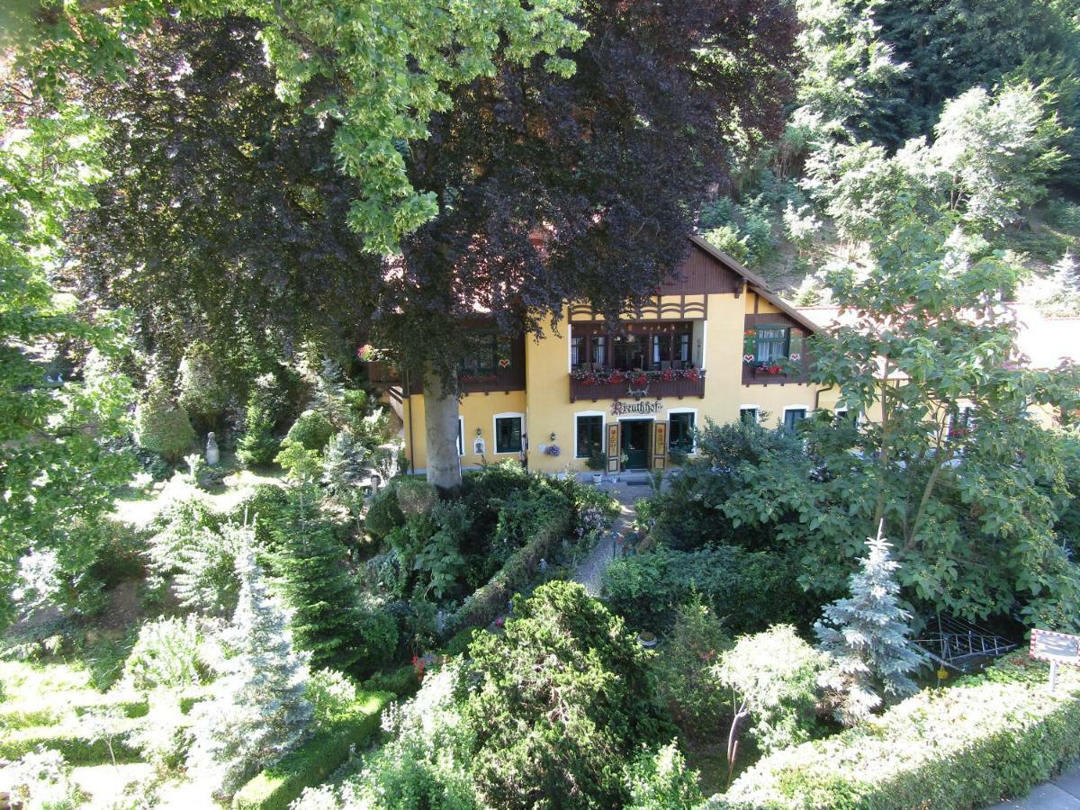 Villa Kreuthhof Appartements Клостернойбург Екстериор снимка